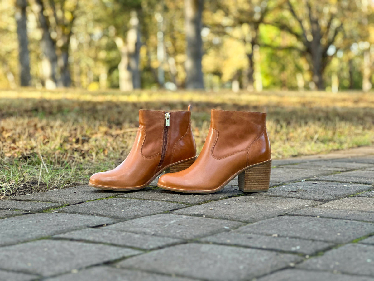 Buy Ziera Shoes in our Portland & Salem OR Stores | Ziera Footwear For Sale â Shoe Mill