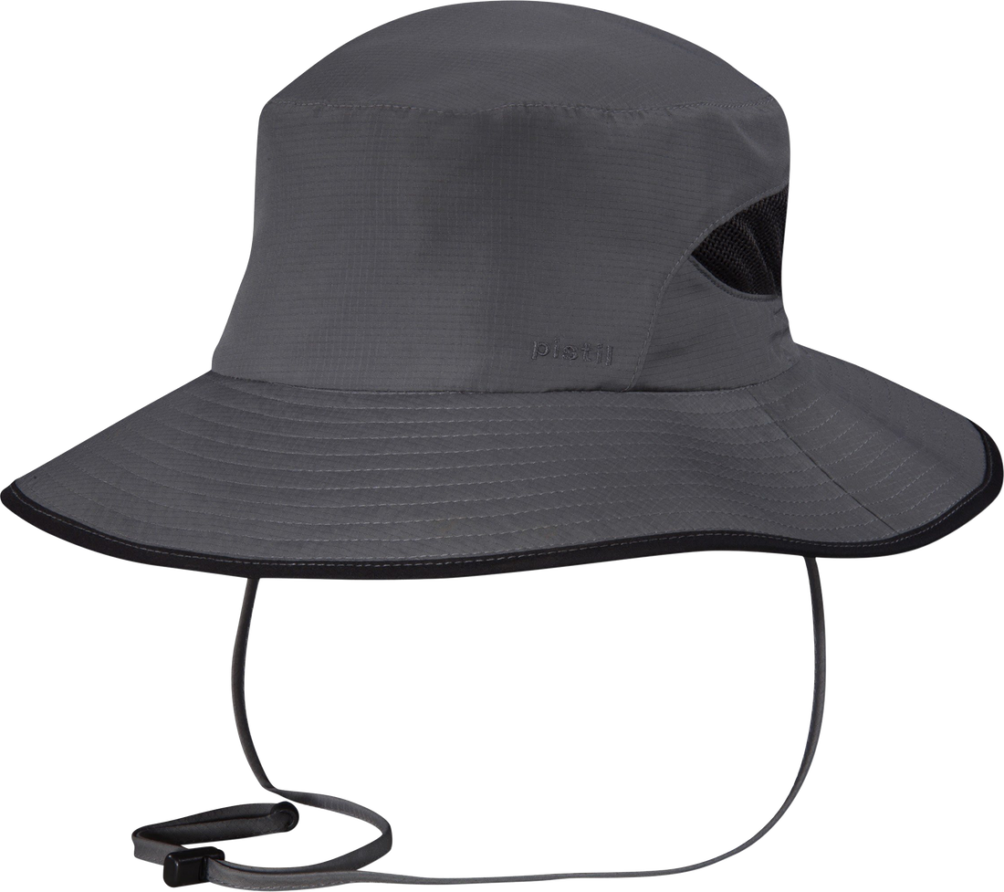 Quarter turn view Men&