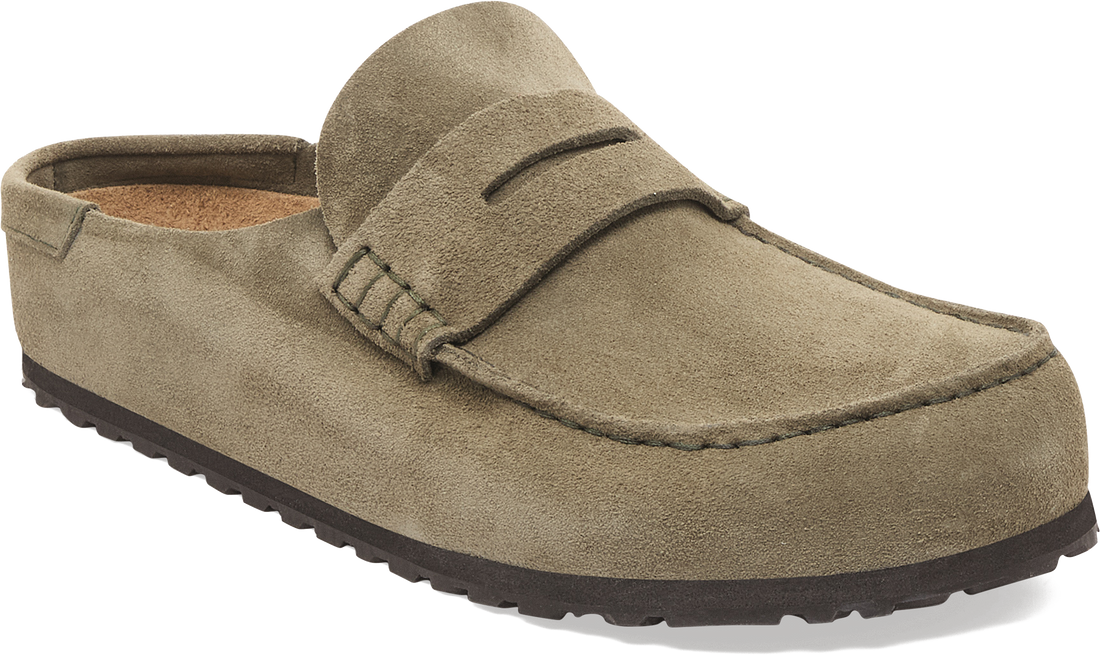 Quarter turn view Women&