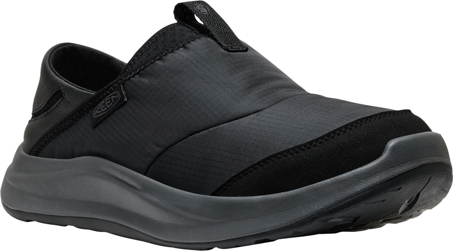 Quarter turn view Men's KEEN Footwear style name Whyser in color BLACK. Sku: 1031156