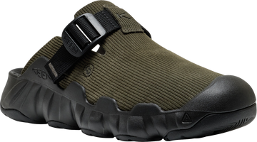 Quarter turn view Men's KEEN Footwear style name Hyperport Clog Leather in color STURT/BLK. Sku: 1031238