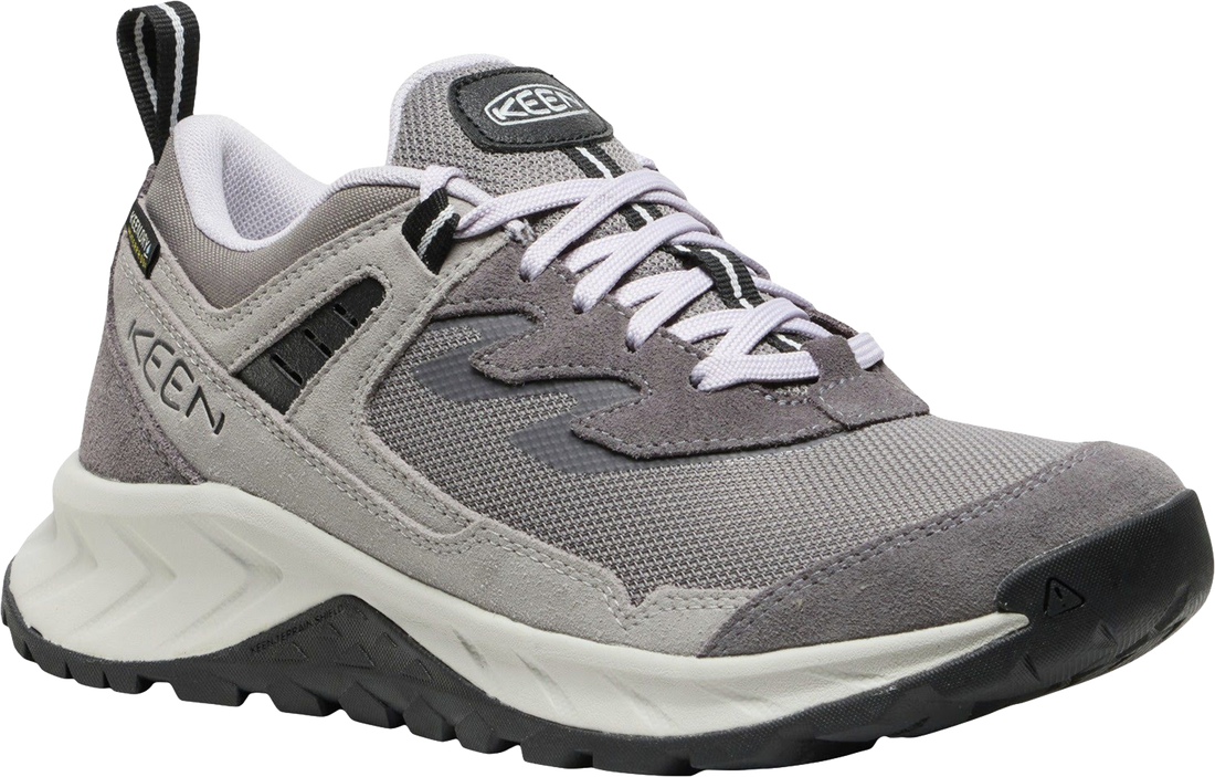 Quarter turn view Women&