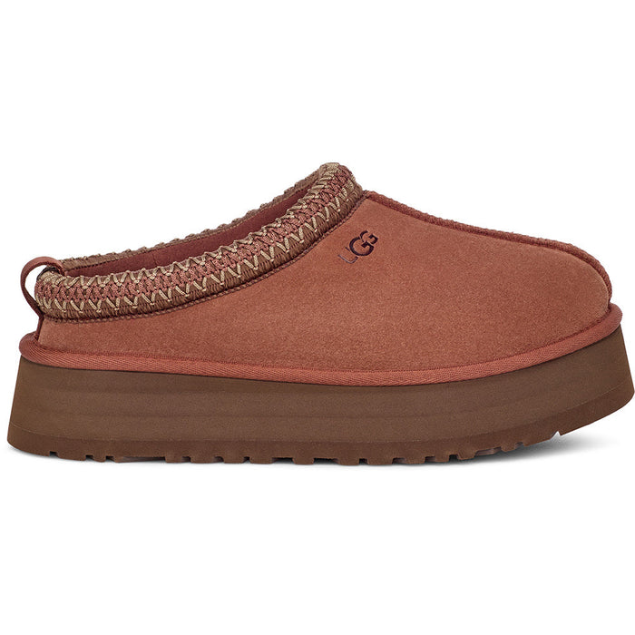 Quarter turn view Women's UGG Footwear style name Tazz in color Red Jasper. Sku: 1122553RDJ