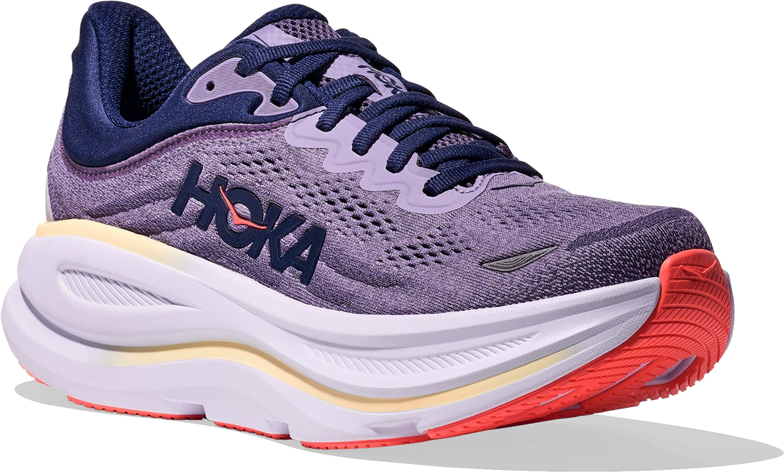 Quarter turn view Women&