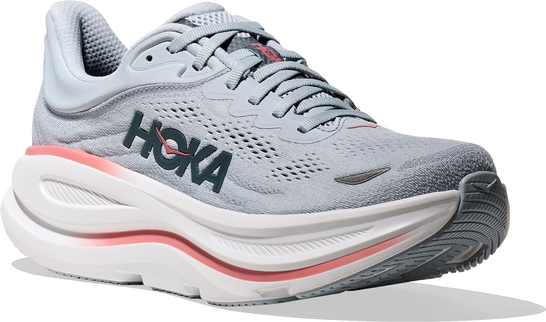 Quarter turn view Women&