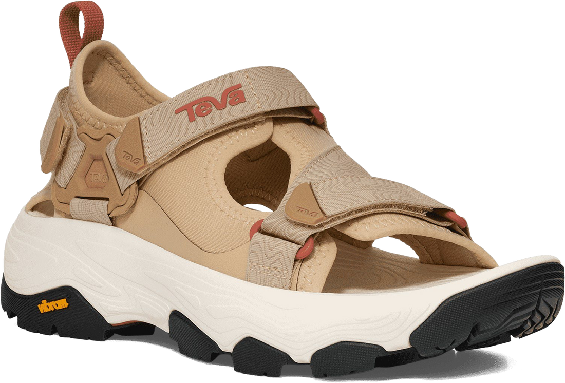 Quarter turn view Women&