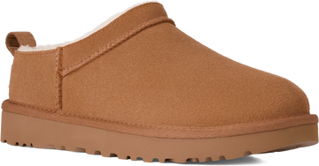 Quarter turn view Women's UGG Footwear style name Classic Micro in color CHESTNUT. Sku: 1173891-CHE
