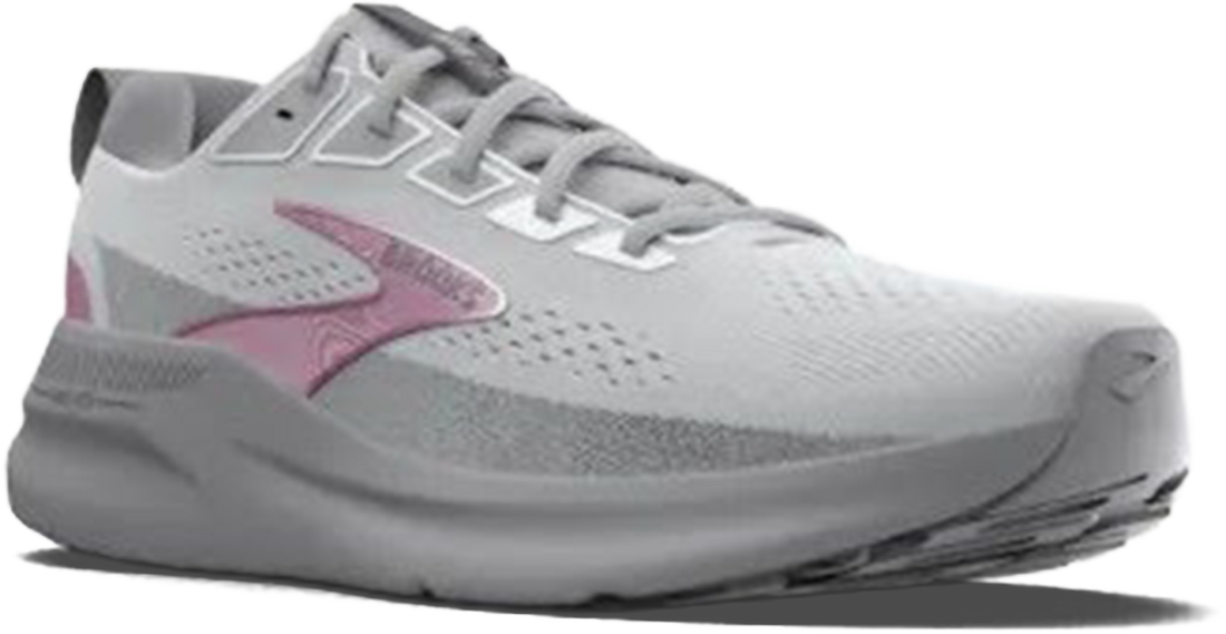 Quarter turn view Women&