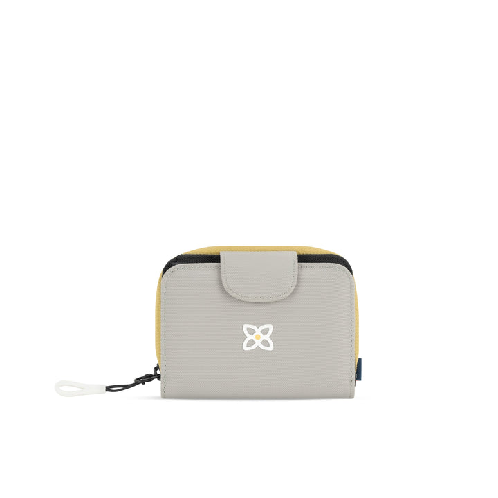 Women's Sherpani Accessories style name Barcelona in color Wasabi Stone. Sku: 25-BARCE07110