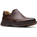 Quarter turn view Men's Clarks Footwear style name Un Briley Step in color Mahogany. Sku: 26179985