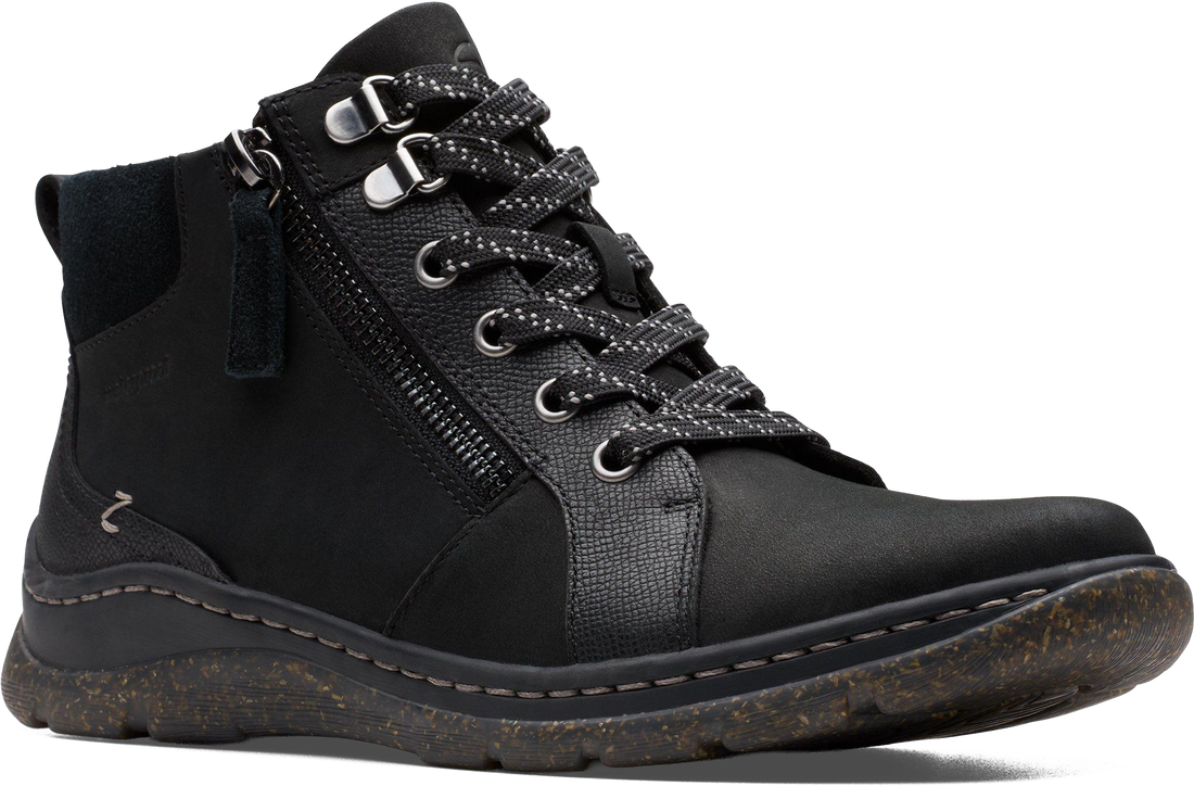 Quarter turn view Women&