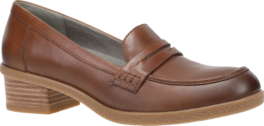 Quarter turn view Women's Dansko Footwear style name Danica Waterproof Wide in color TAN WP BR. Sku: 2938370300