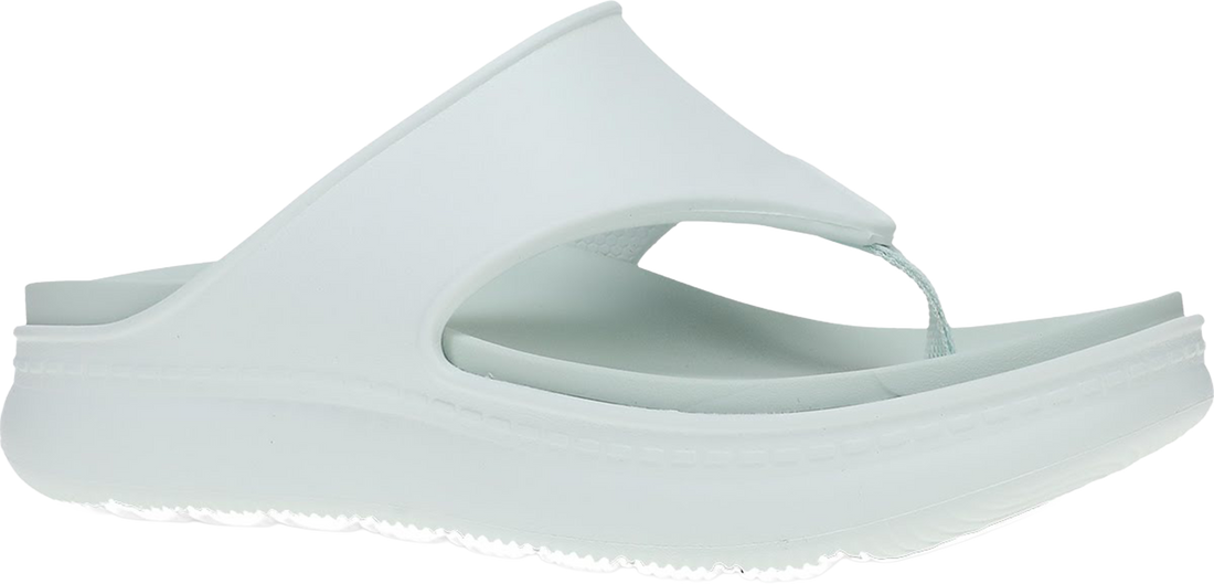 Quarter turn view Women&