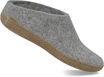 Quarter turn view Women's Glerups Footwear style name Slip-On Leather in color GREY. Sku: B-01-00