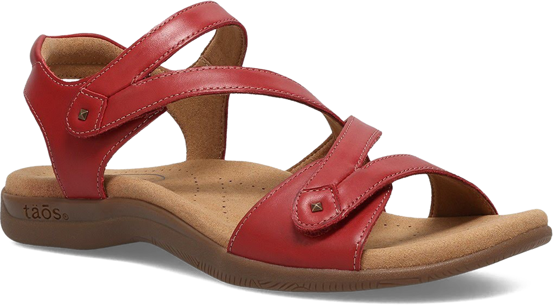 Quarter turn view Women&