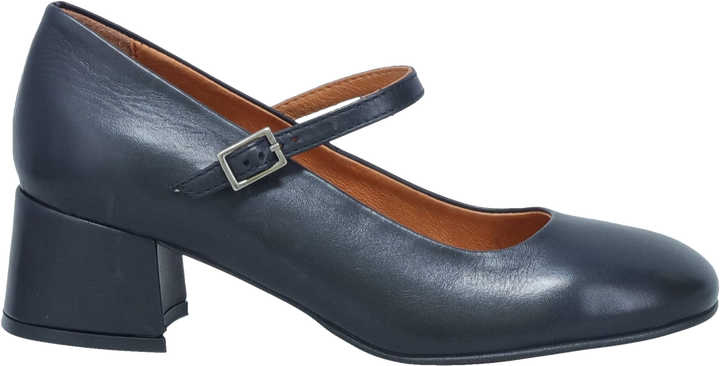 Quarter turn view Women's Miz Mooz Footwear style name Gabbie in color BLACK. Sku: GABBIE-BLACK