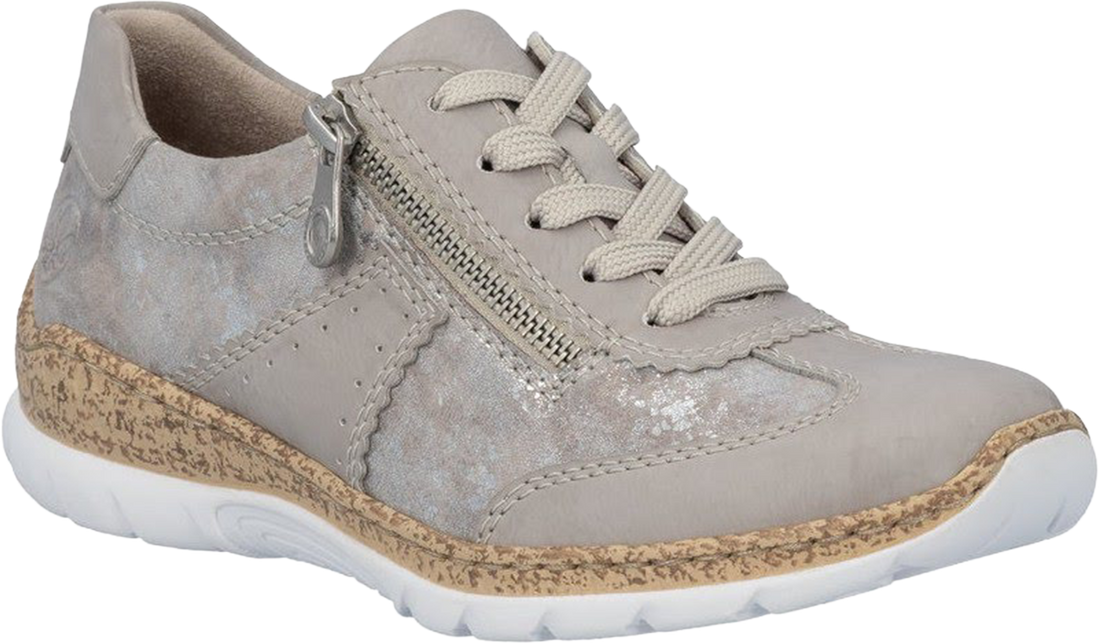 Quarter turn view Women&