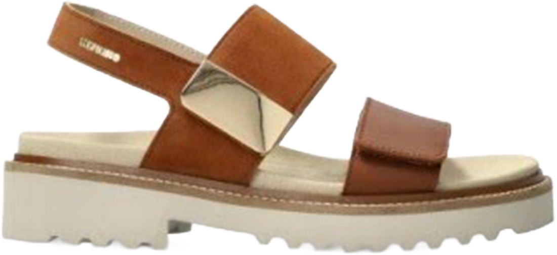 Quarter turn view Women&