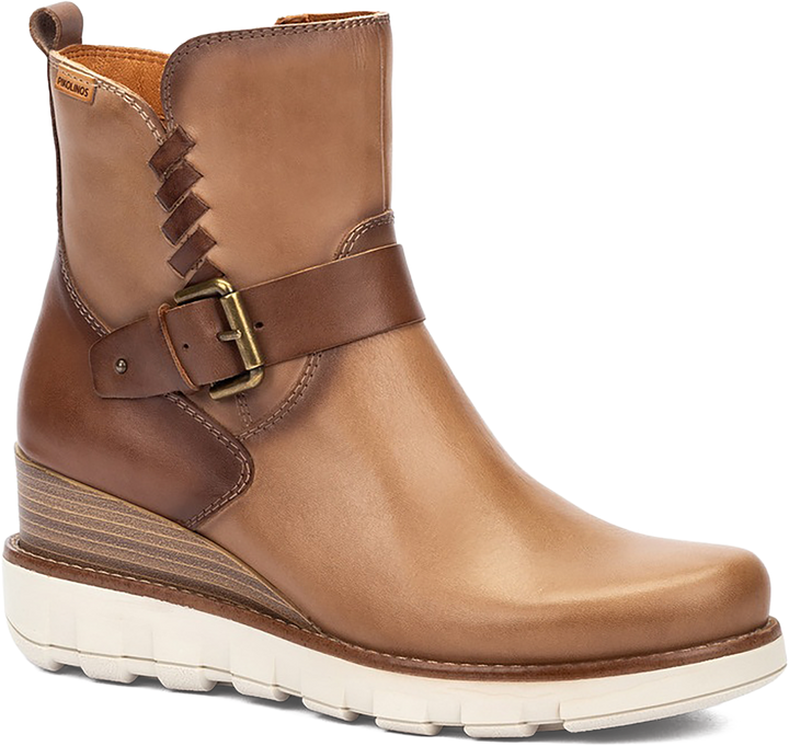 Quarter turn view Women's Pikolinos Footwear style name Sanlucar 8842C1 in color CASTOR. Sku: W8F-8842C1CAS