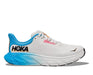 Quarter view Women's Hoka Footwear style name Arahi 7 in color Bsw. Sku: 1147851BSW