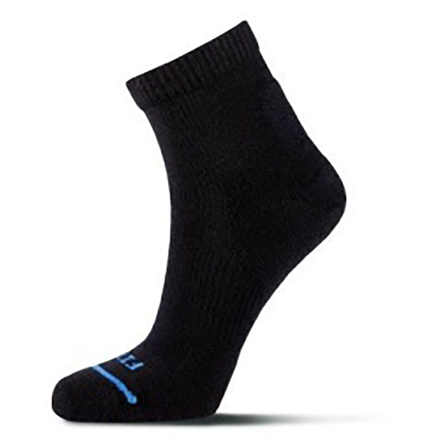 Quarter view Unisex Sock style name Micro Light Quarter in color Black. SKU: F3022-000