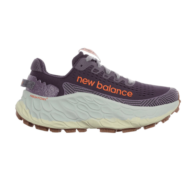 Quarter view Women's New Balance Footwear style name Fresh Foam X More Trail V3 Medium in color Interstellar/ Shadow. Sku: WTMORCP3-1B